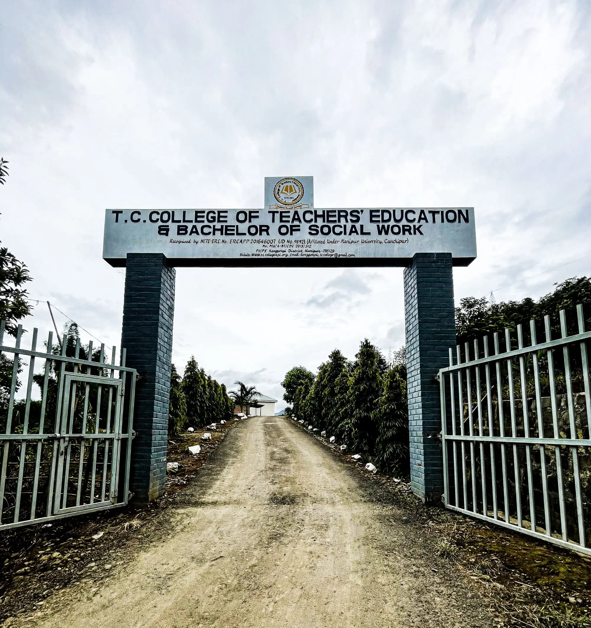 College Main Campus Gate